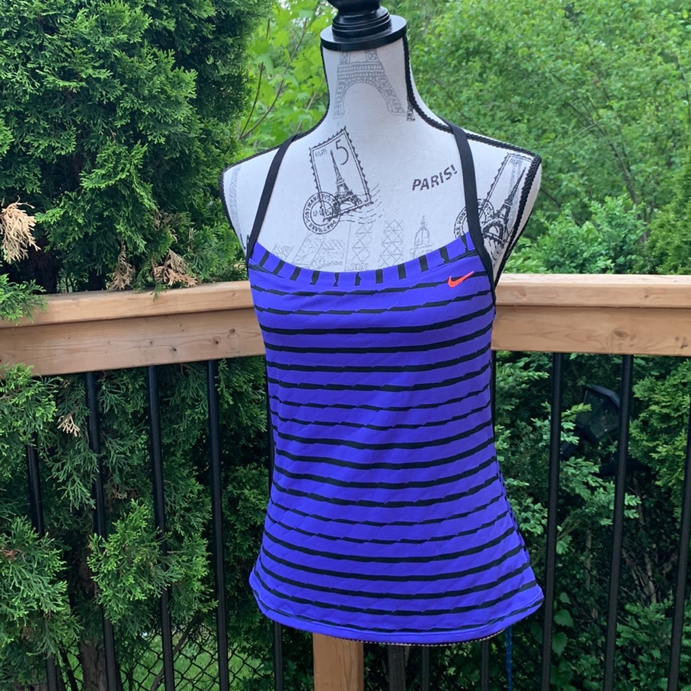 Nike athletic tank top razor back. Size M/10